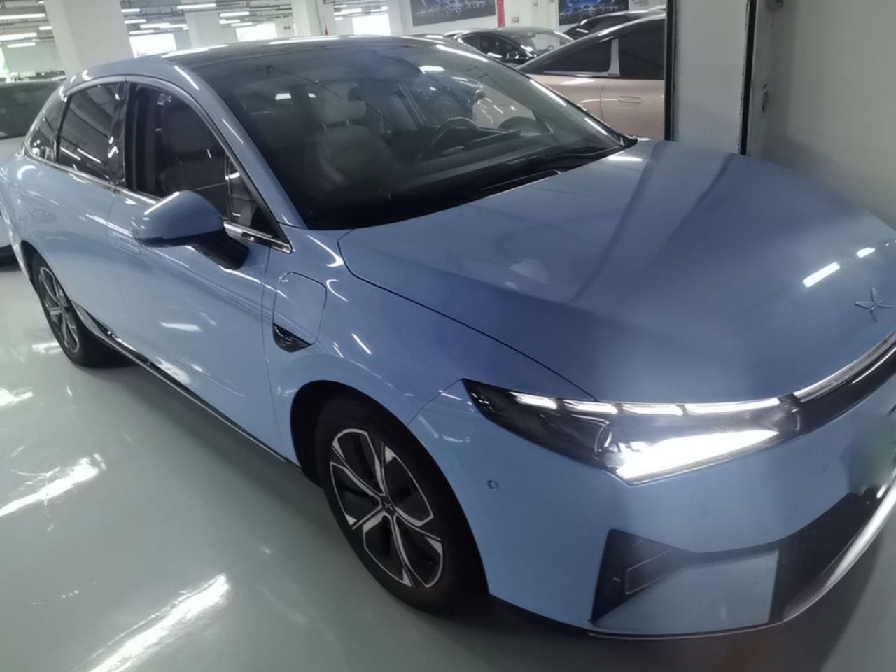 XPeng P5 - фото 2