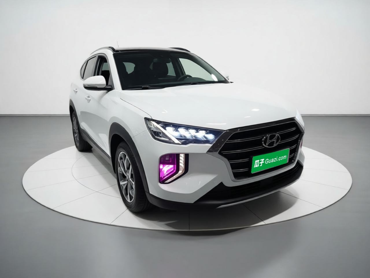 Hyundai Tucson - фото 2