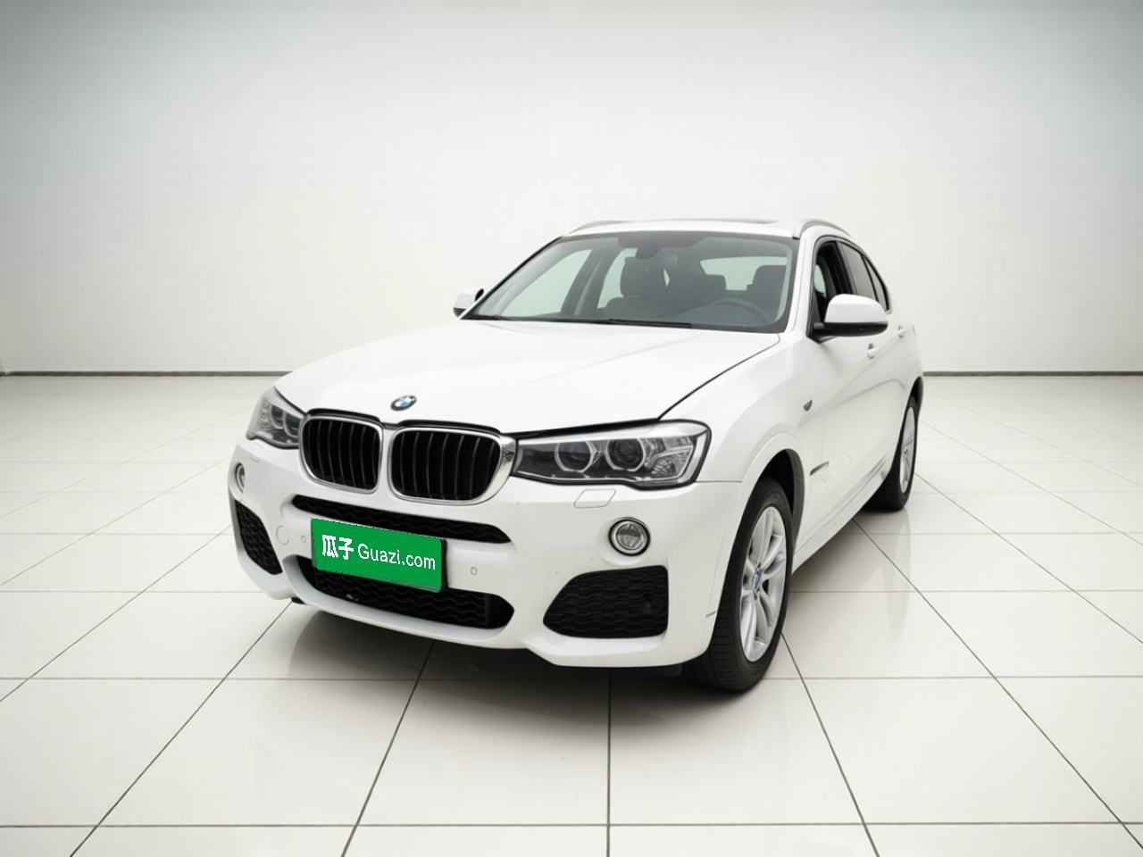 BMW X4 - фото 0