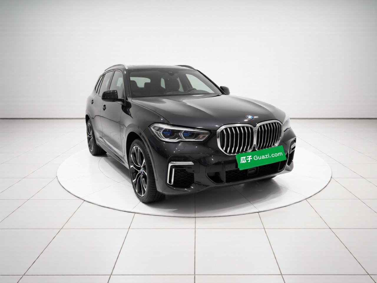 BMW X5 - фото 2