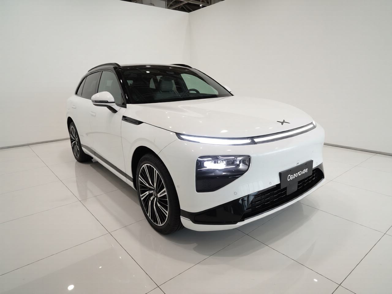 XPeng G9 - фото 2