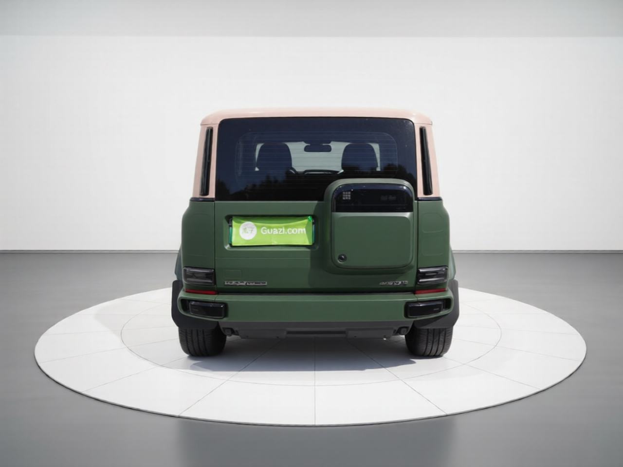iCAR V23 - фото 4