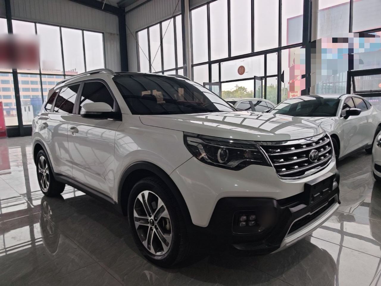 Kia Sportage - фото 2