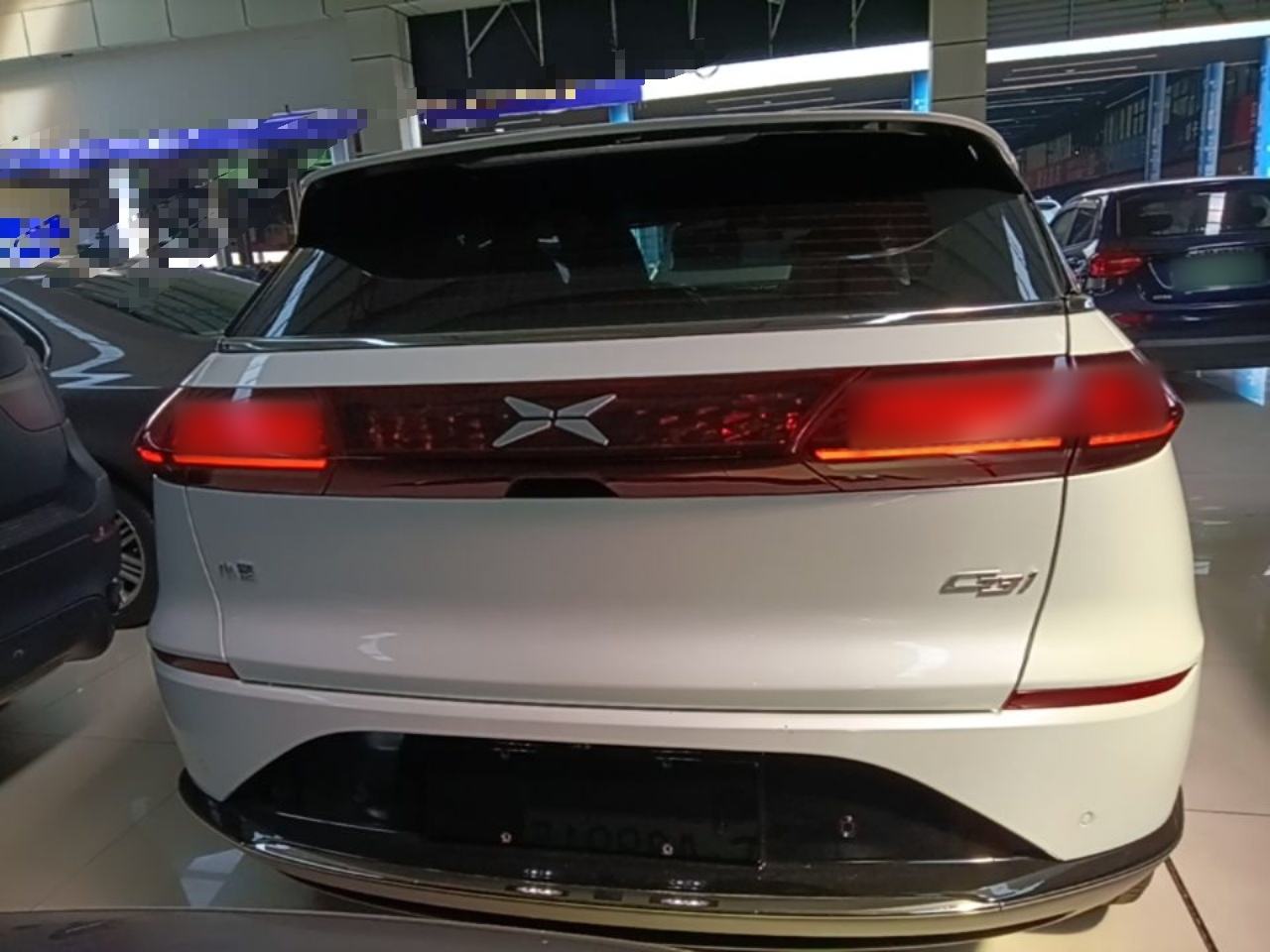 XPeng G3 - фото 4