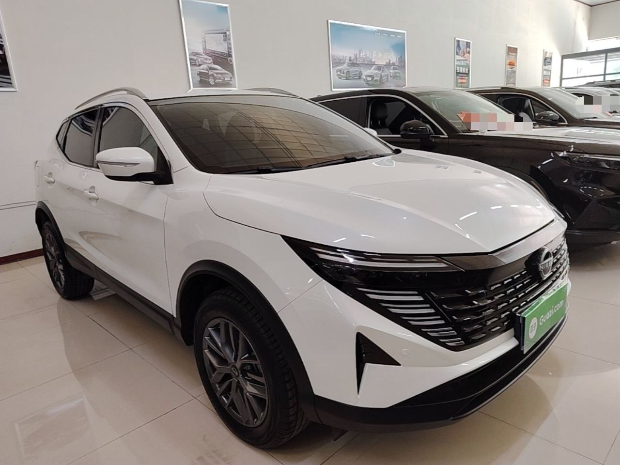 Nissan Qashqai - фото 2