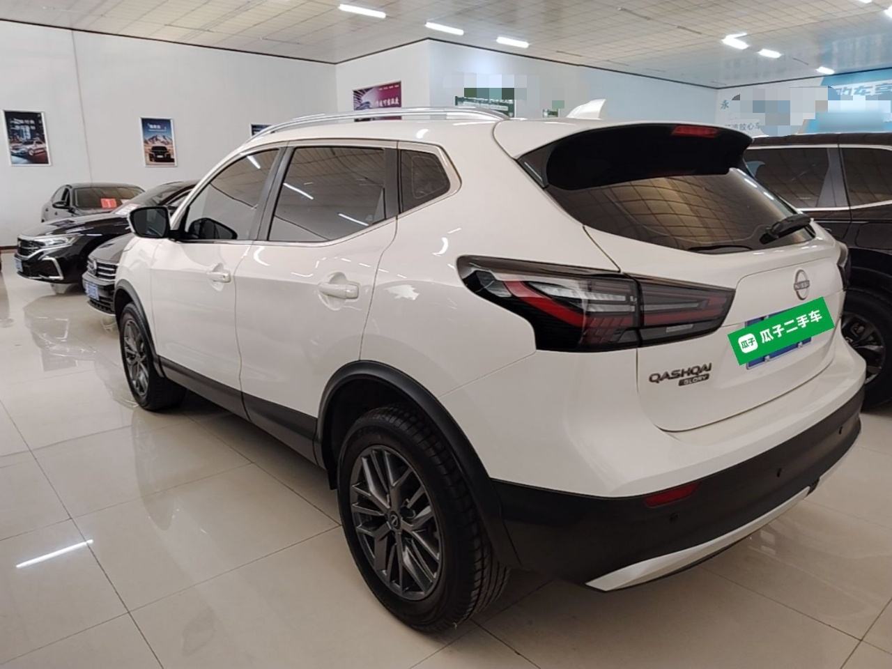 Nissan Qashqai - фото 3