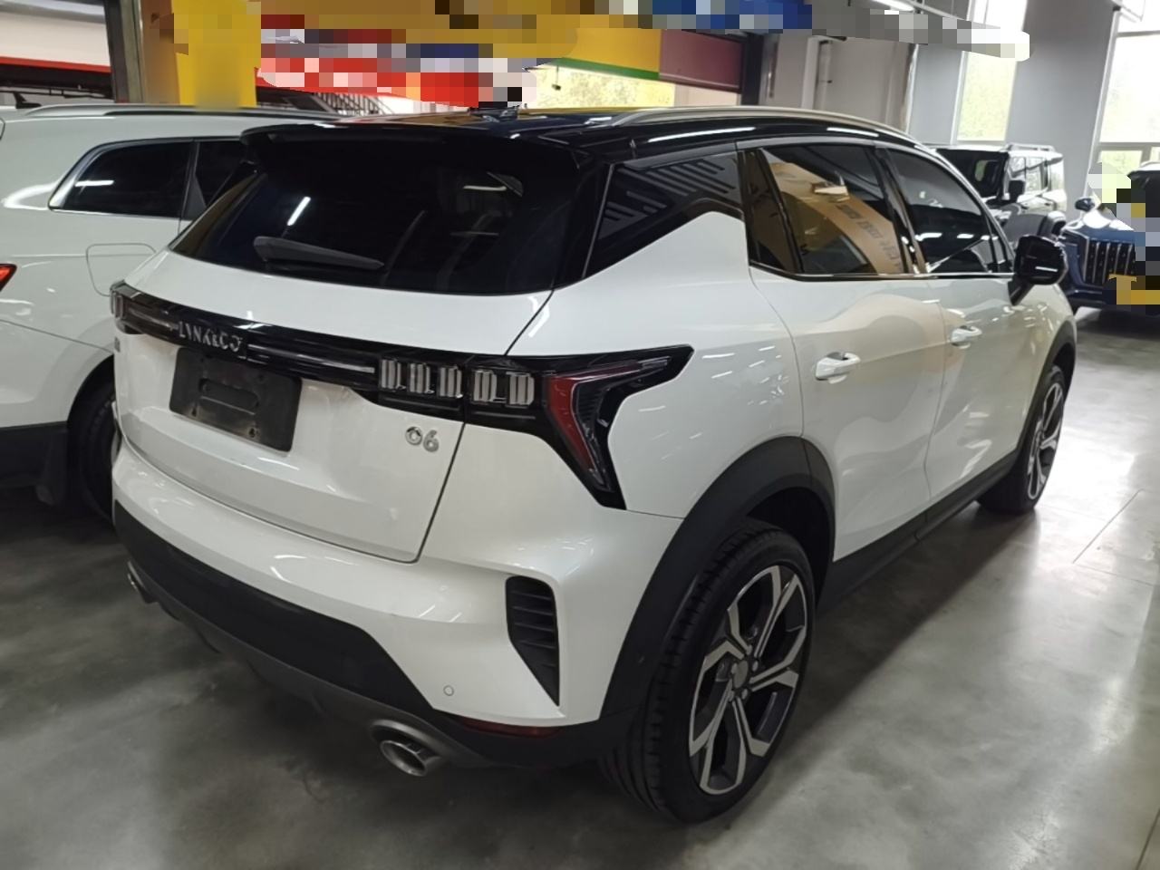 Lynk & Co 06 - фото 3