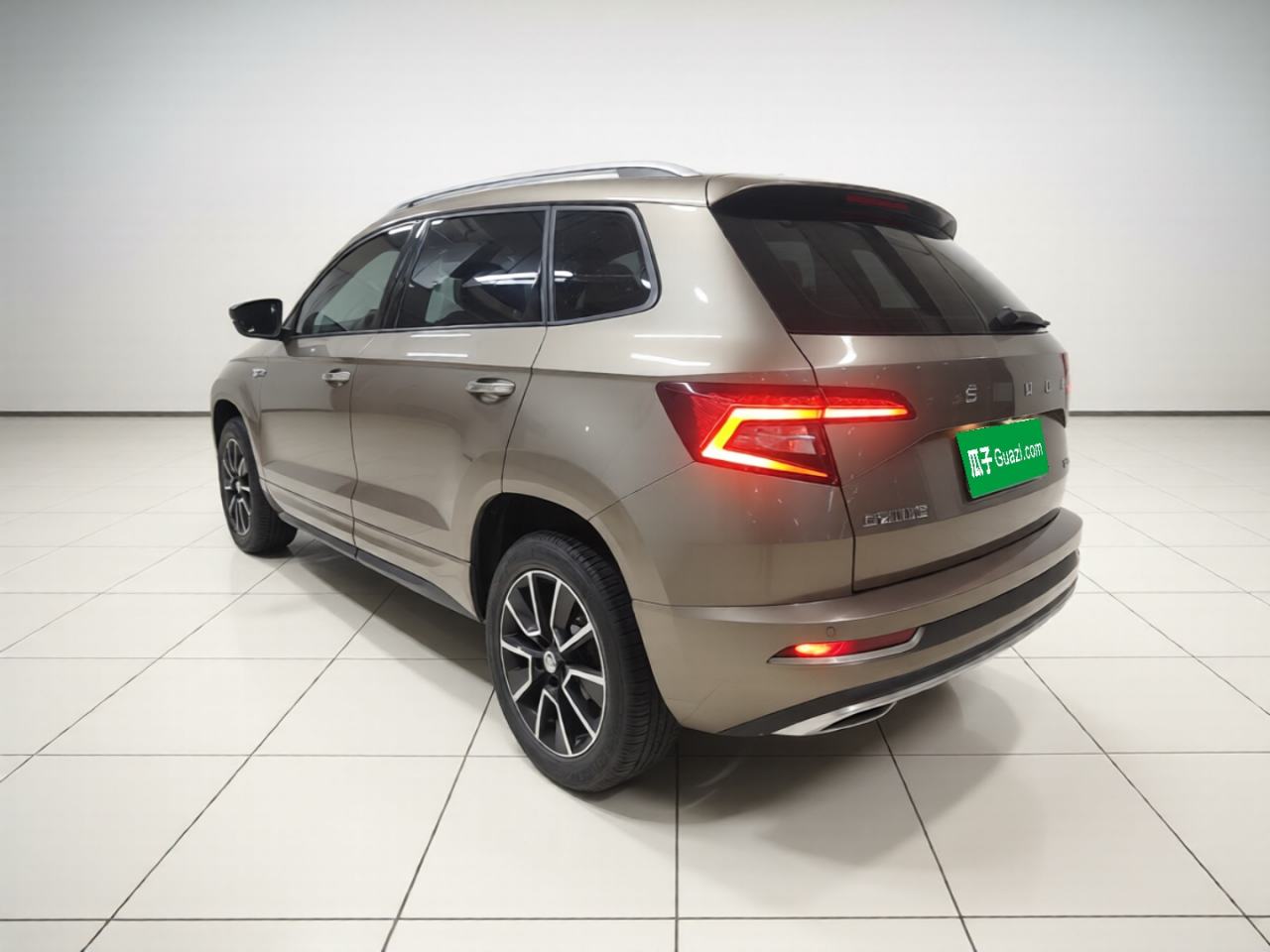 Skoda Karoq - фото 3