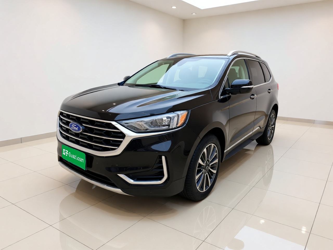Ford Edge - фото 0