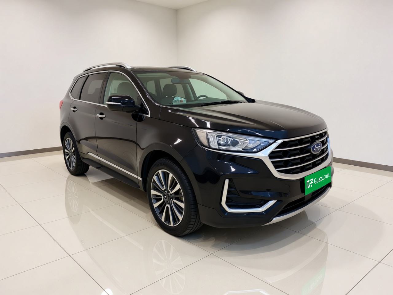 Ford Edge - фото 2