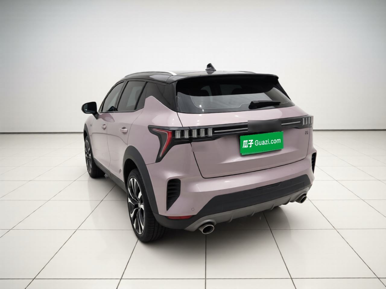 Lynk & Co 06 - фото 2