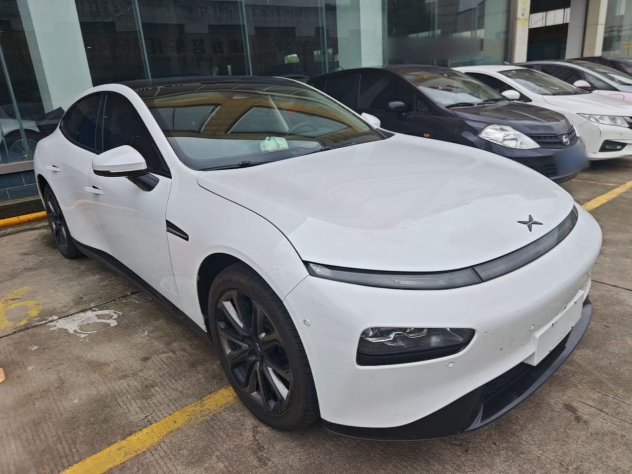 XPeng P7 - фото 4