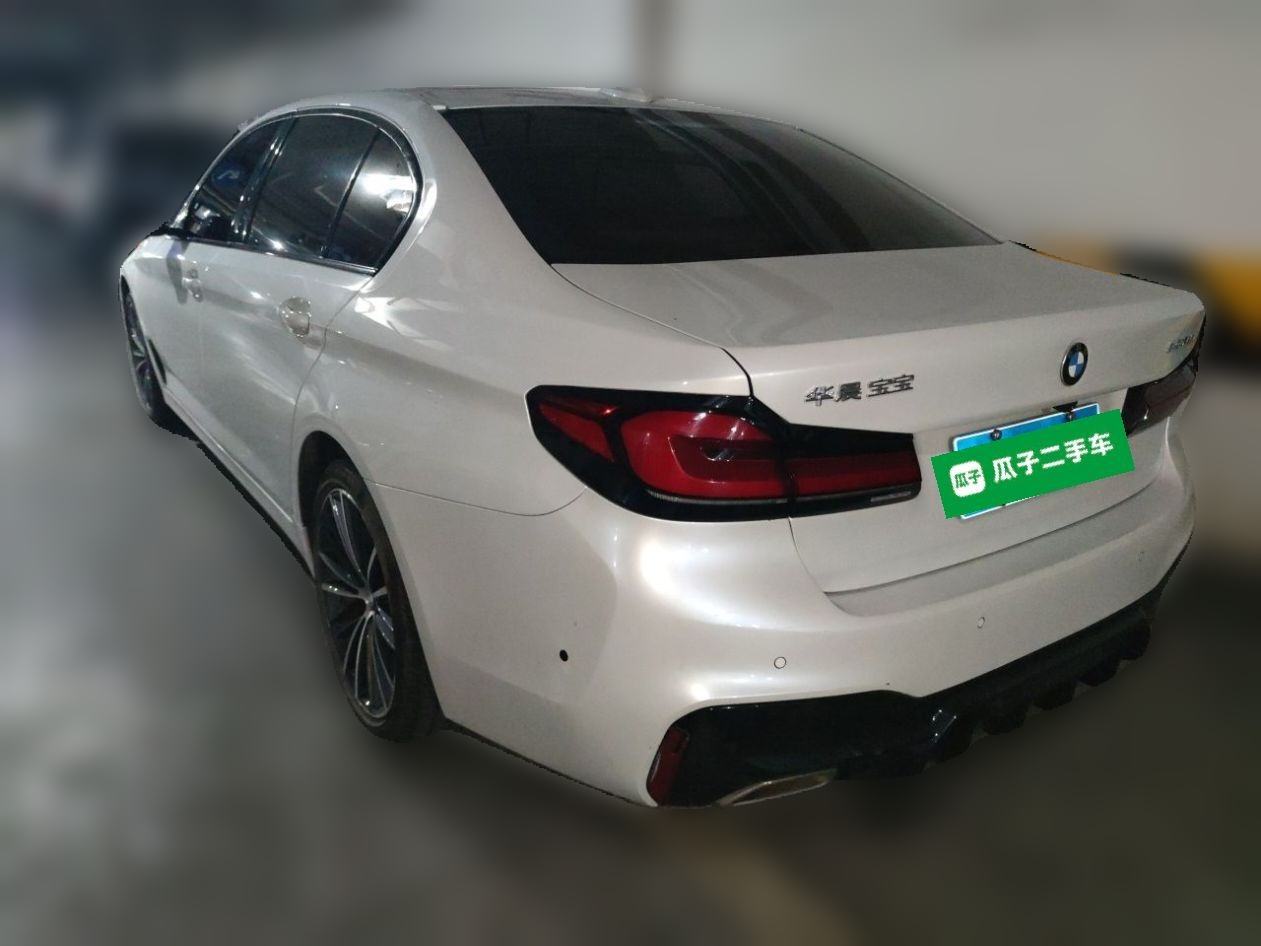 BMW 5-Series - фото 3