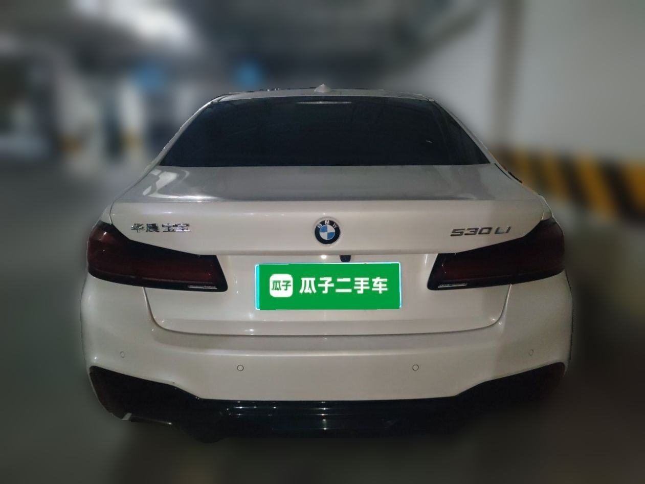 BMW 5-Series - фото 4