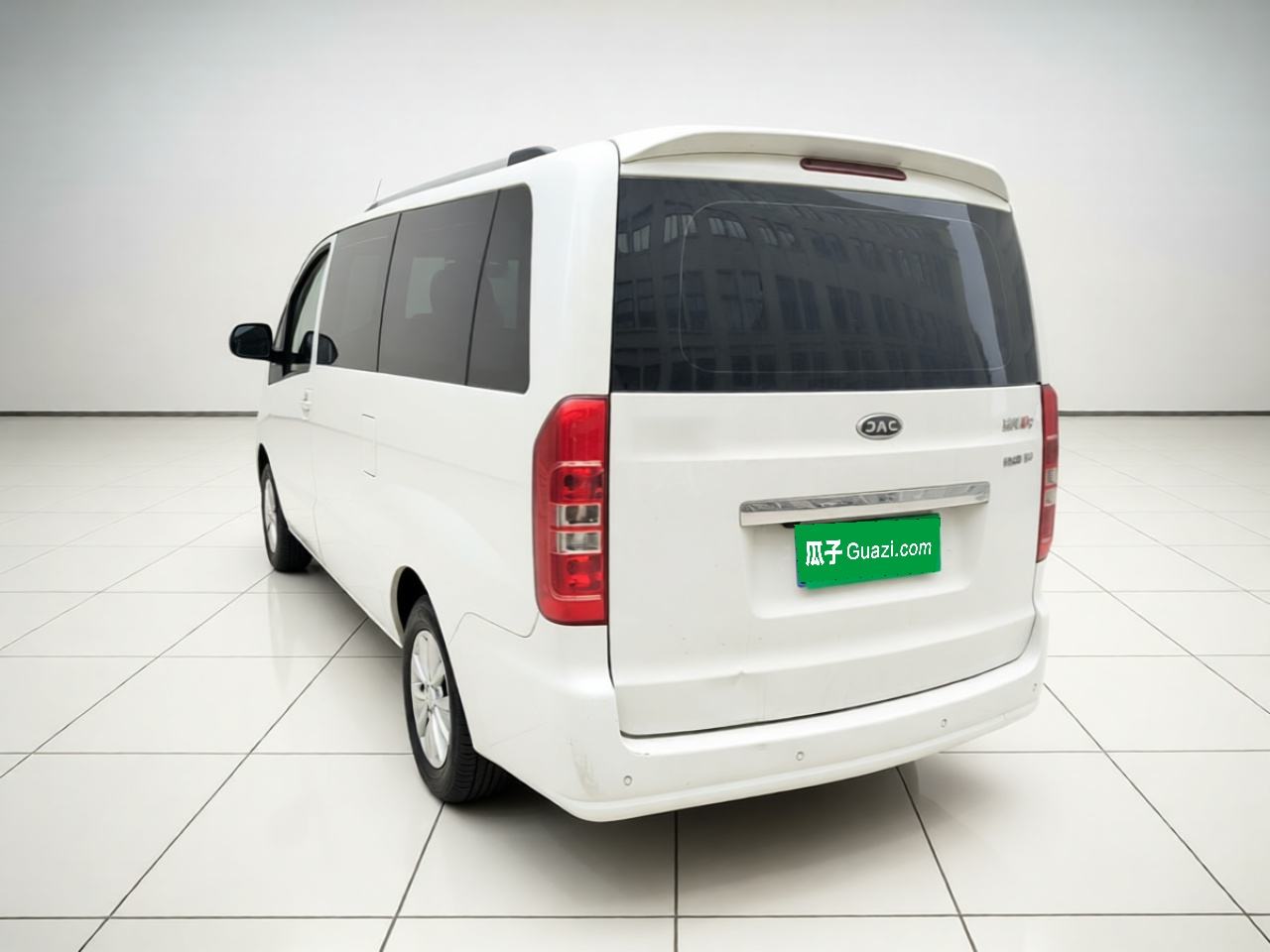 JAC Refine M3 - фото 3