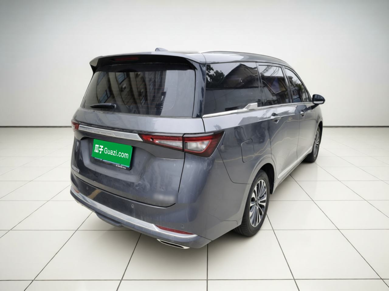 Wuling Jiachen - фото 3