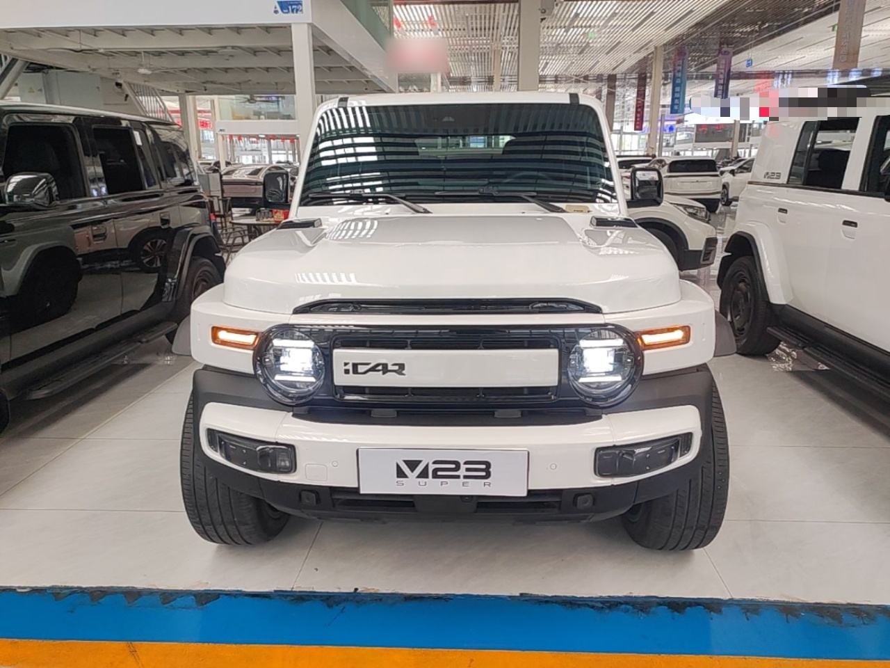 iCAR V23 - фото 1