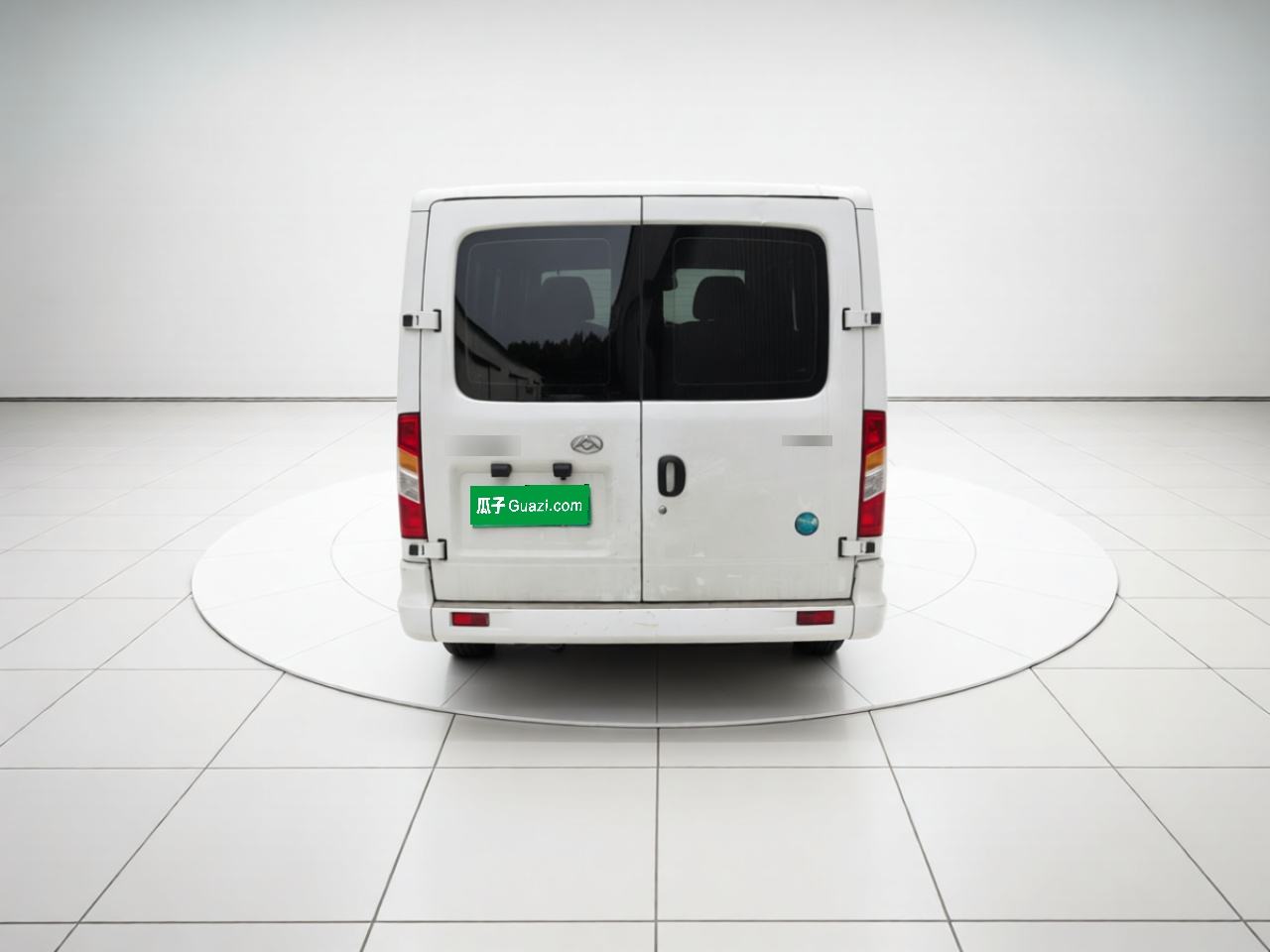 Maxus V80 - фото 4