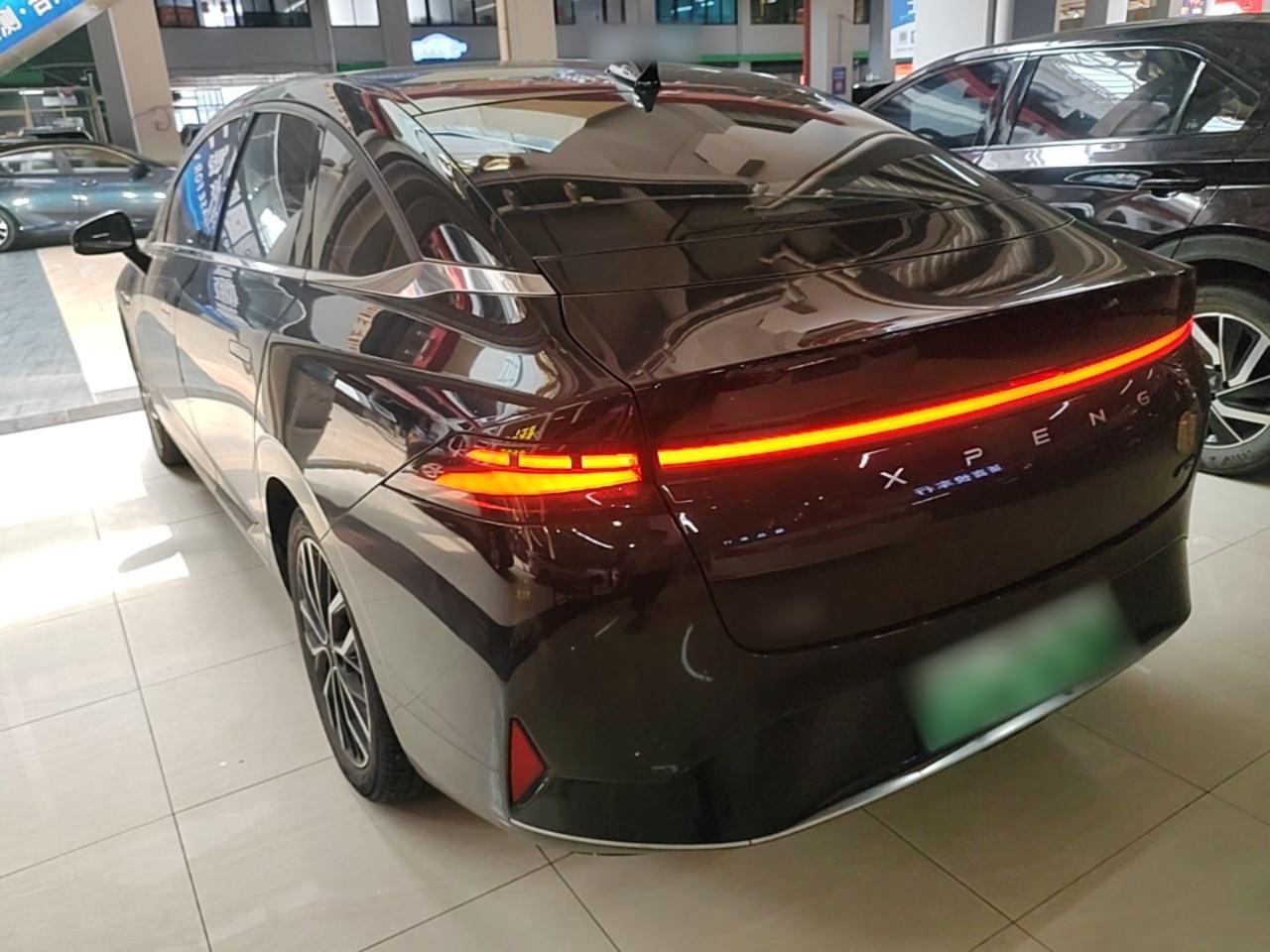 XPeng P5 - фото 3