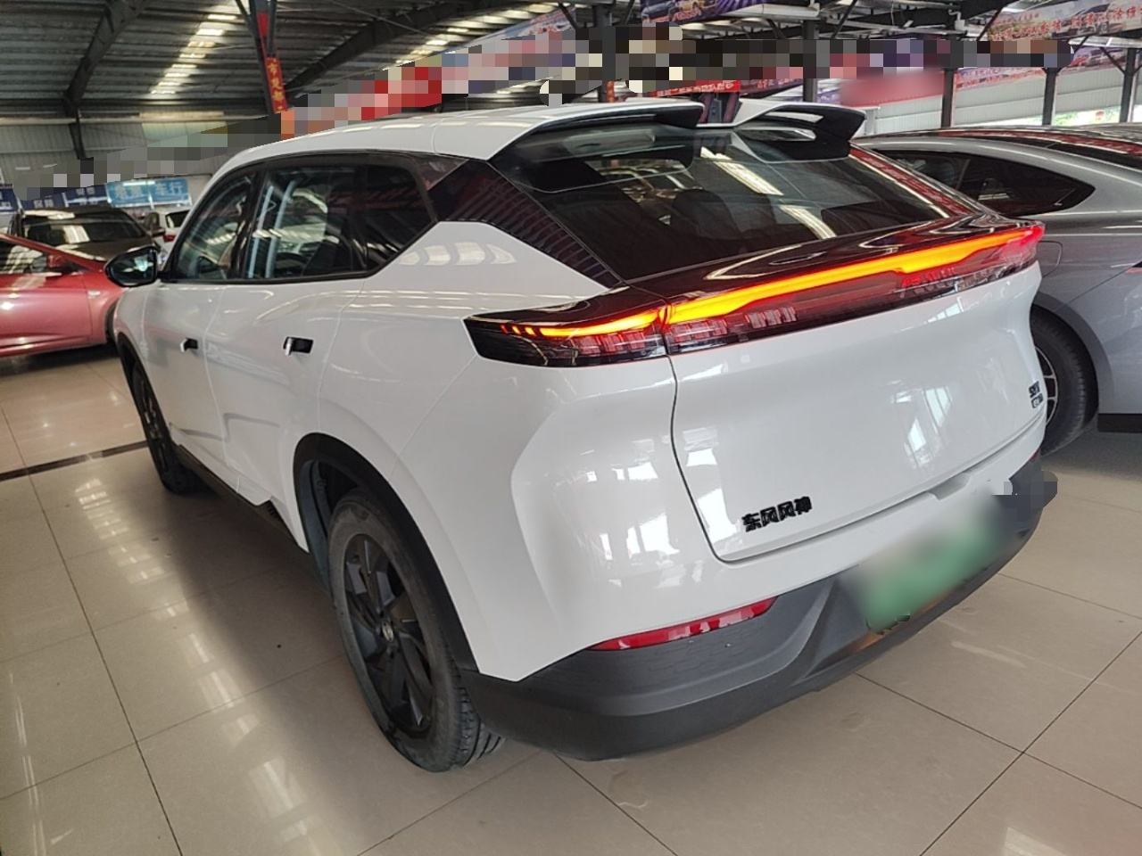 Dongfeng Aeolus SKY EV01 - фото 3