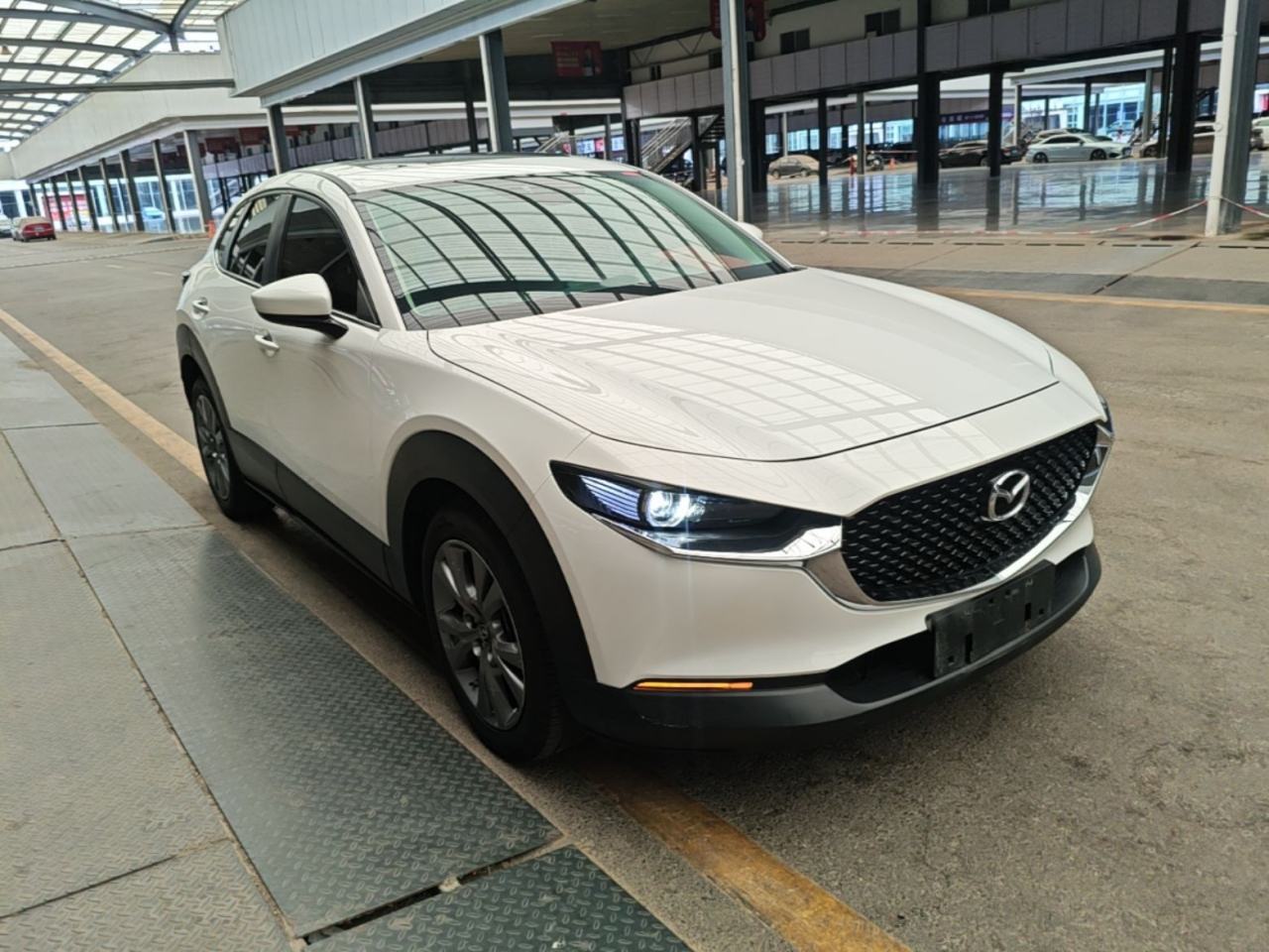 Mazda CX-30 - фото 4