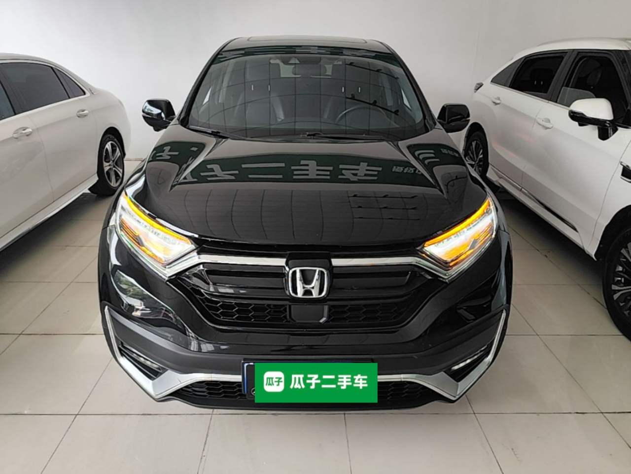 Honda CR-V - фото 1