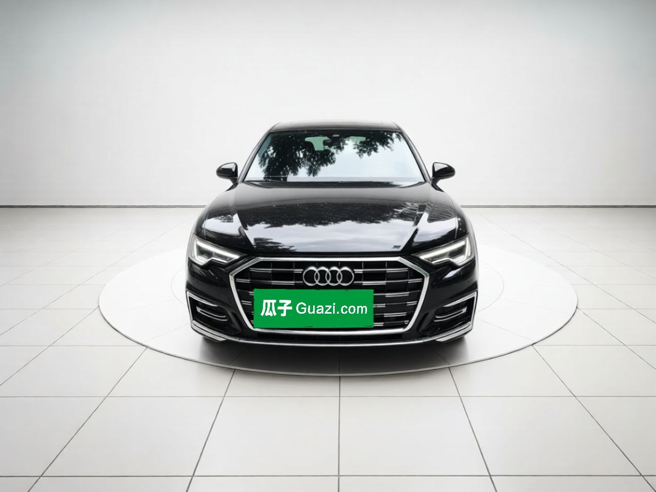 Audi A6L - фото 1