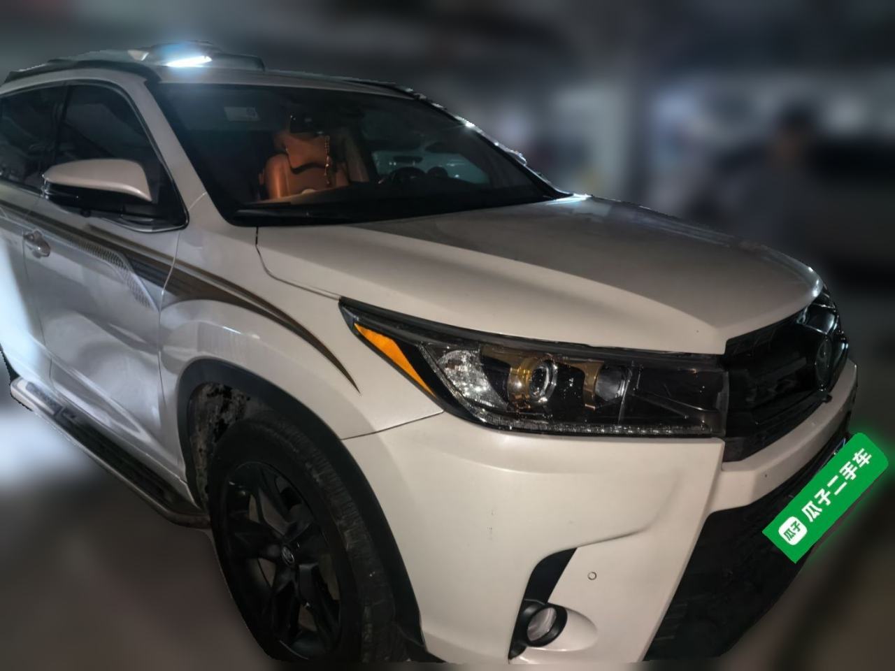 Toyota Highlander - фото 2