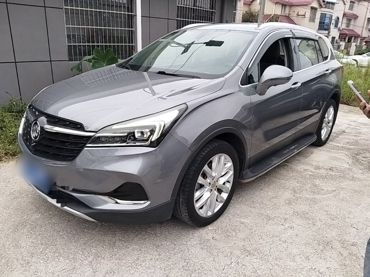 Buick Envision - фото 0