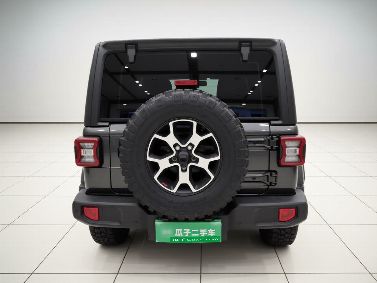 Jeep Wrangler - фото 4
