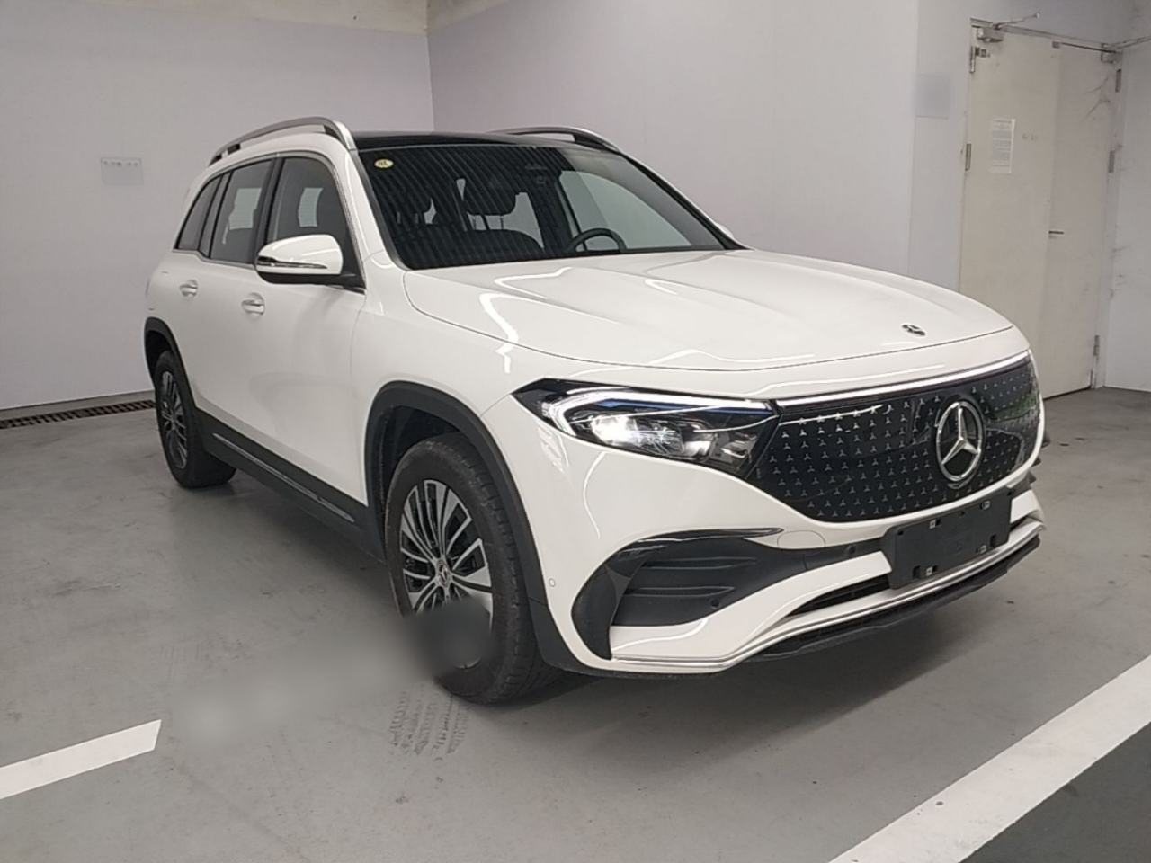 Mercedes-Benz EQB - фото 2
