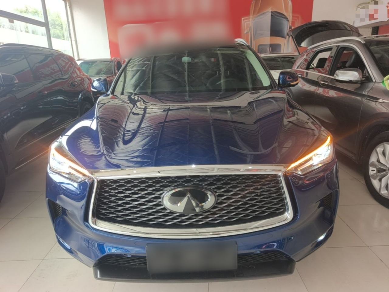 Infiniti QX50 - фото 1