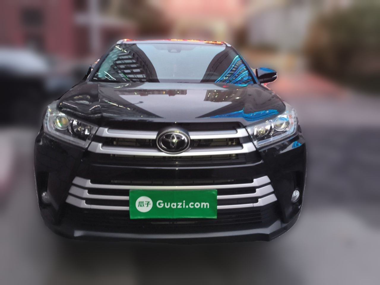 Toyota Highlander - фото 1