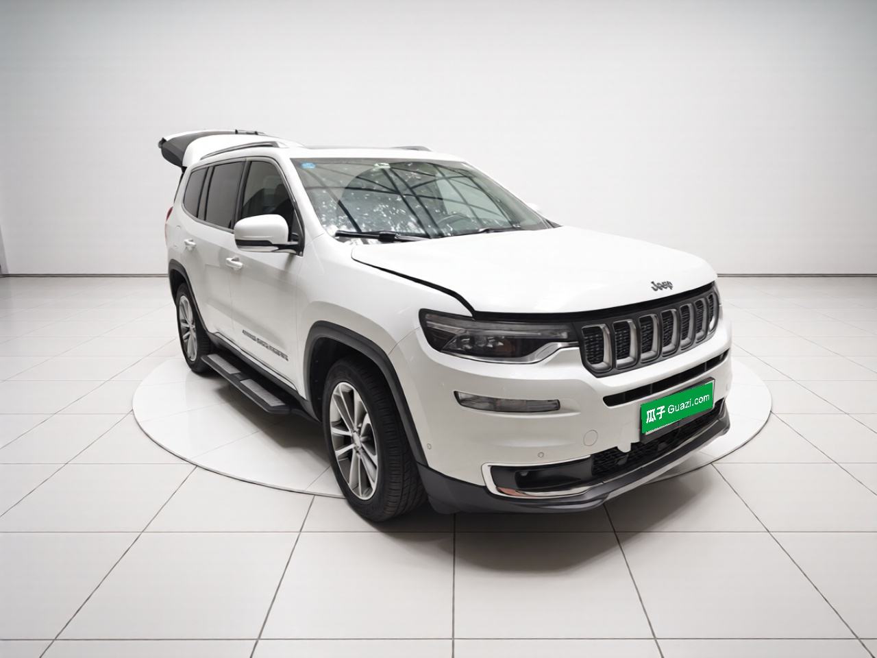 Jeep Grand Commander - фото 2