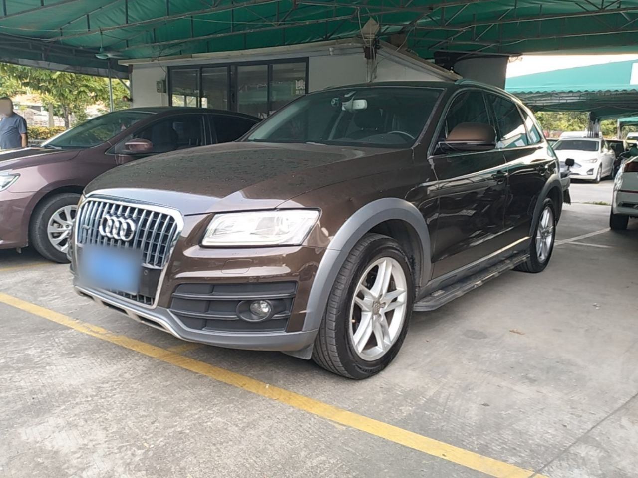 Audi Q5 - фото 0