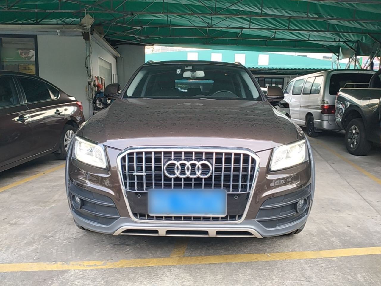 Audi Q5 - фото 1