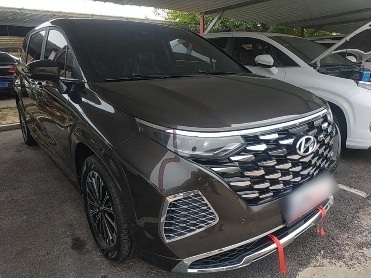 Hyundai Custin - фото 2