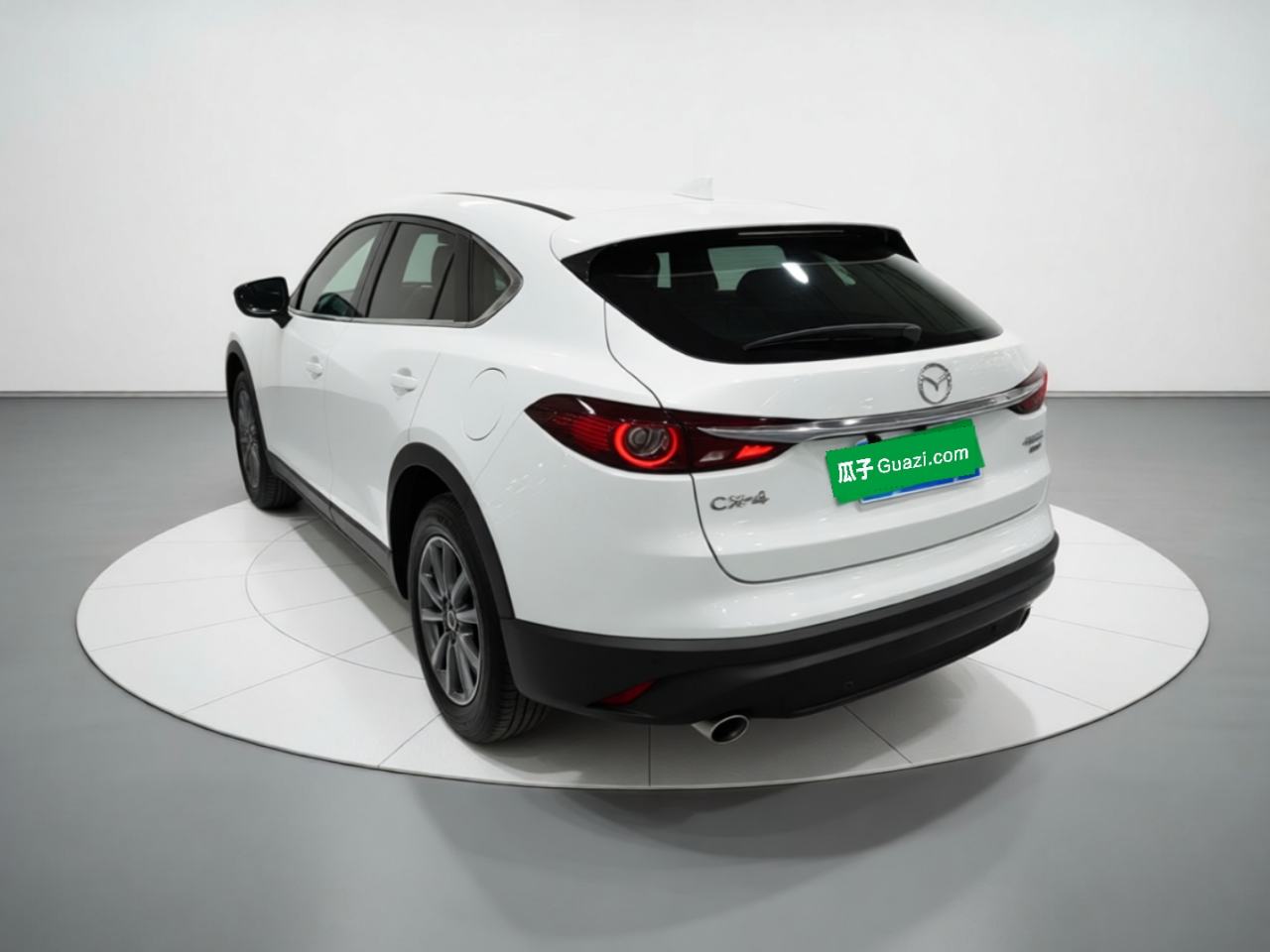 Mazda CX-4 - фото 3