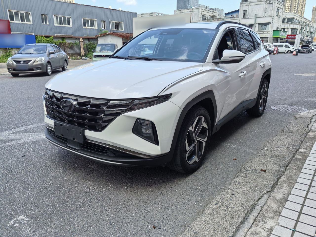 Hyundai Tucson - фото 0