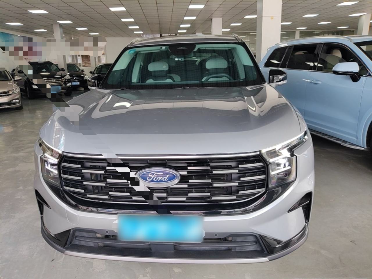 Ford Edge - фото 1