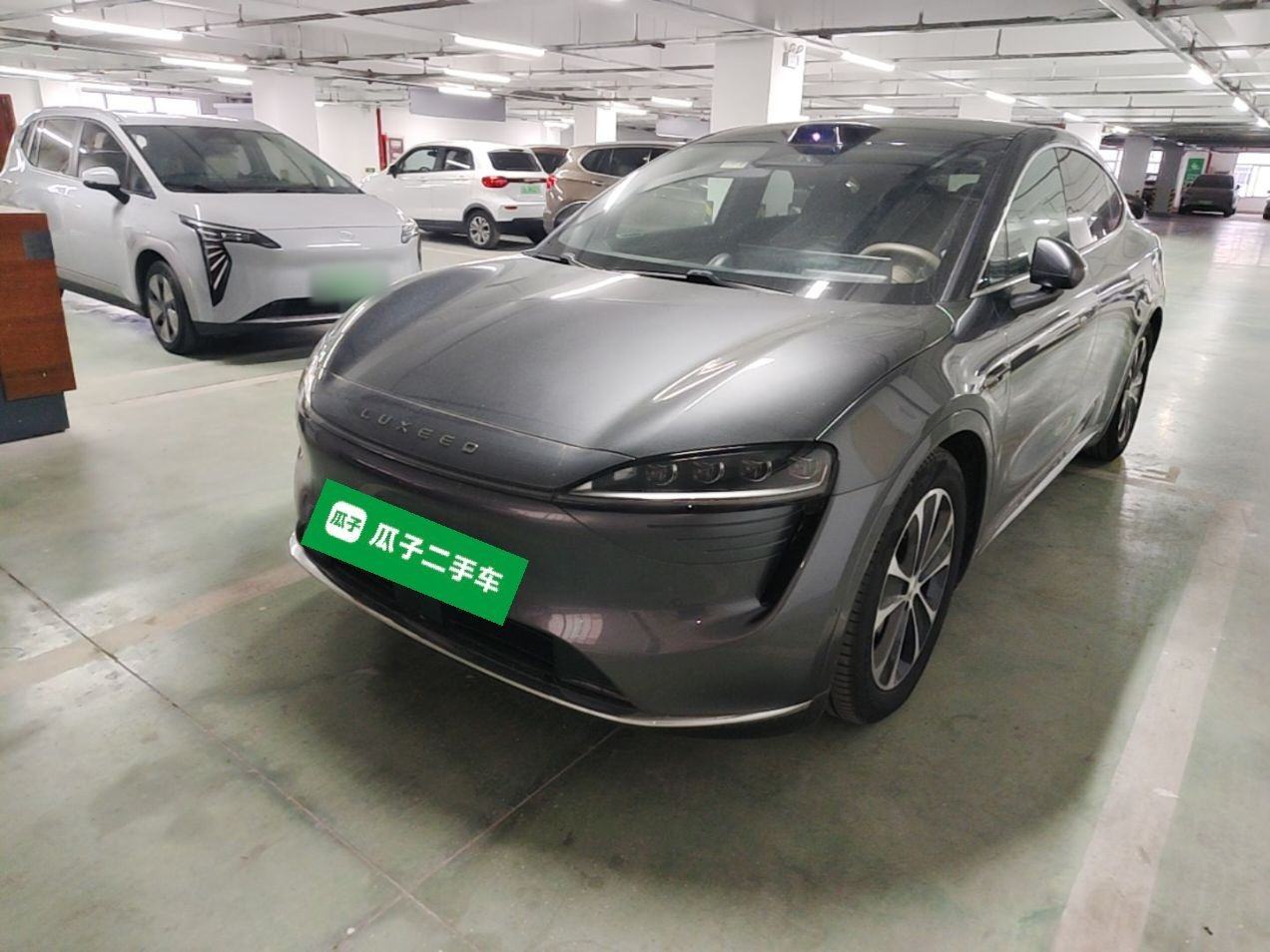 Luxeed R7 - фото 0