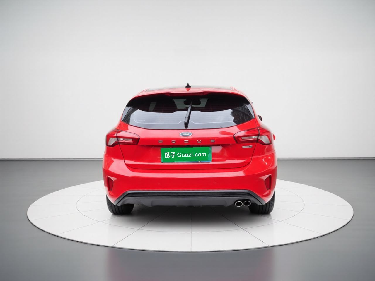 Ford Focus - фото 2