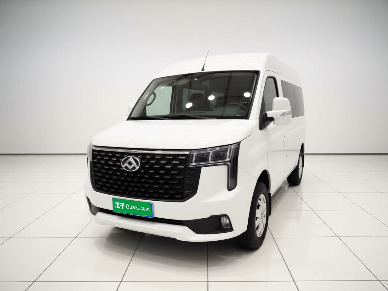 Maxus V80 - фото 0