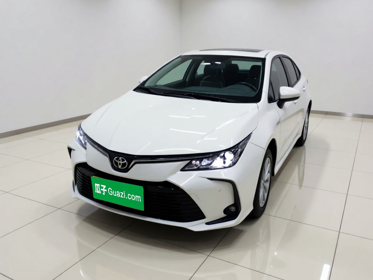 Toyota Corolla - фото 0