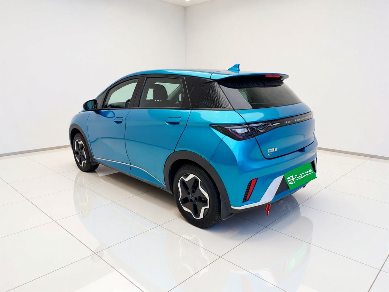 BYD Dolphin - фото 3