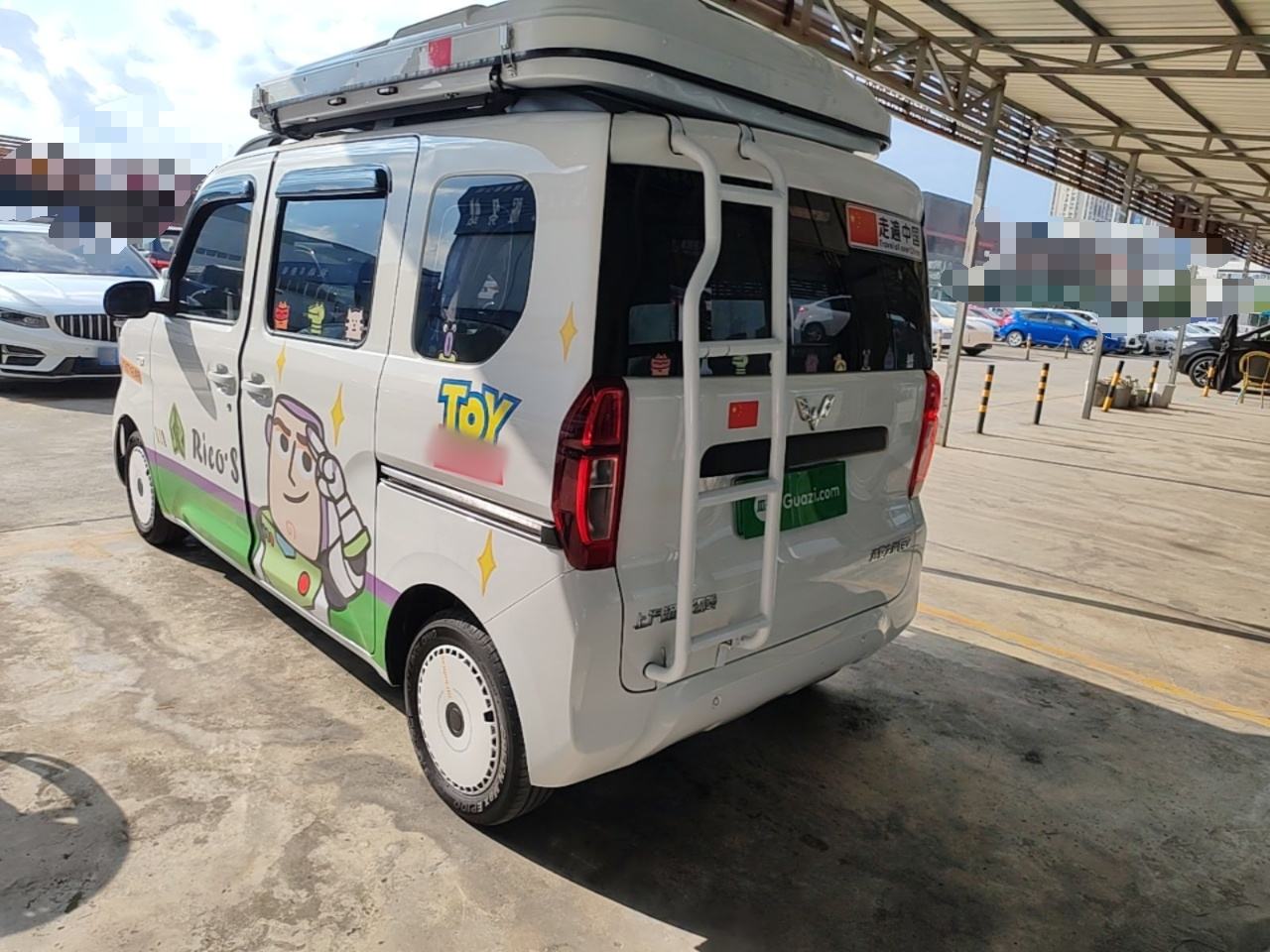 Wuling Zhiguang NEV - фото 3