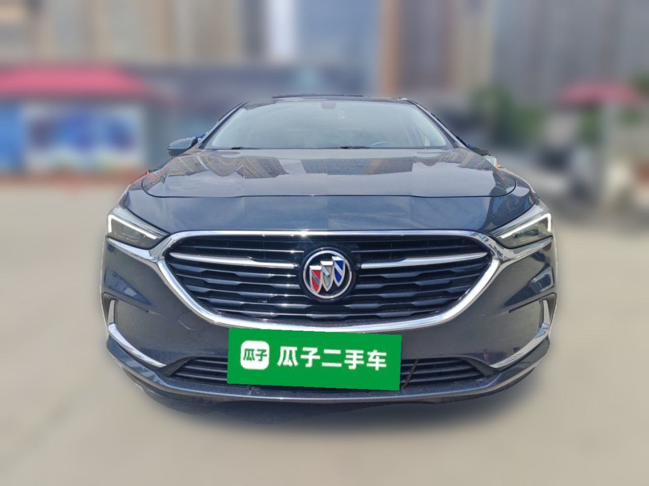 Buick LaCrosse - фото 1