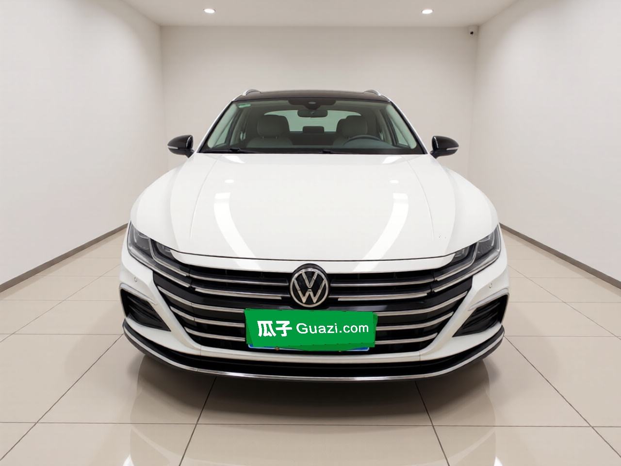 Volkswagen CC - фото 1