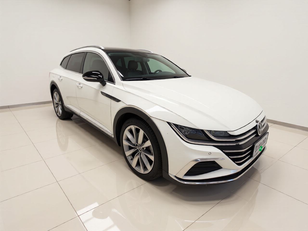Volkswagen CC - фото 2