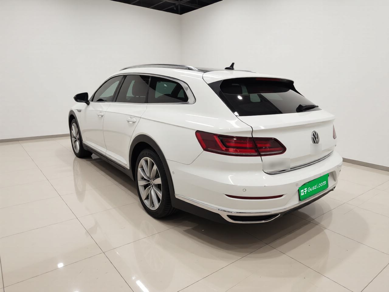 Volkswagen CC - фото 3